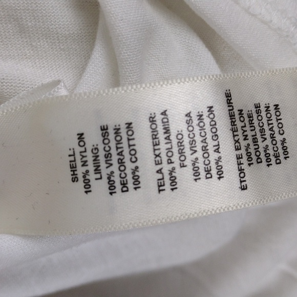 Chico's Cream Crochet Knit Tulle Overlay Round Neckline 3/4 Sleeve Pullover Top - Picture 5 of 12